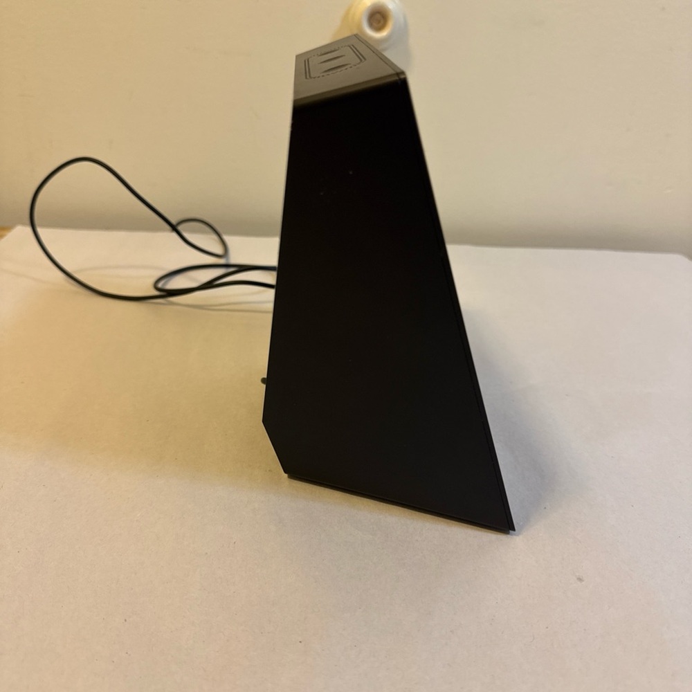 Amazon Smart Display with Touchscreen and Camera - Black - Picture 2 of 4